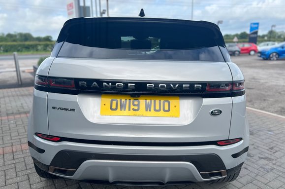 Land Rover Range Rover Evoque FIRST EDITION MHEV AUTO PAN ROOF 8