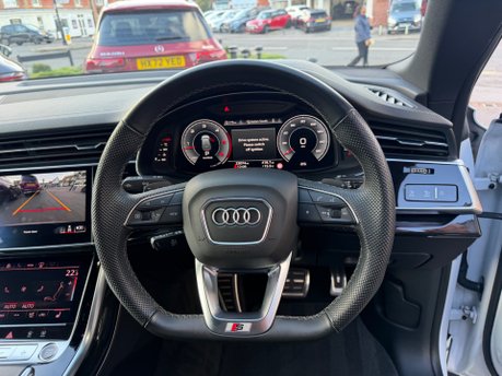 Audi Q8 TDI QUATTRO BLACK EDITION 33