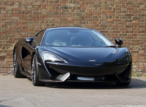 McLaren 570 GT 1