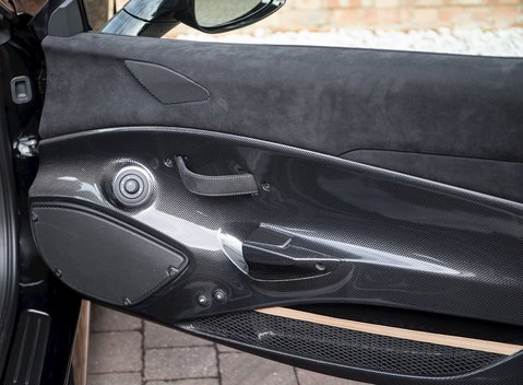 Ferrari 488 Pista 23