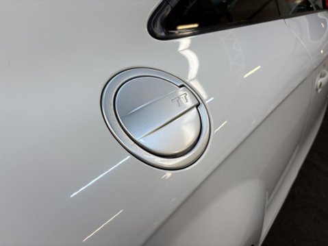 Audi TT 2.0 TFSI S line Euro 5 (s/s) 3dr 44