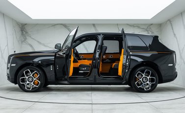 Rolls-Royce Cullinan Black Badge 3