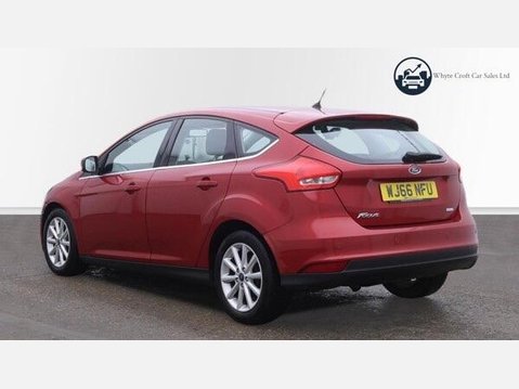 Ford Focus 1.0T EcoBoost Titanium Euro 6 (s/s) 5dr 5