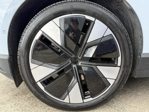 Volvo Ex30 Single Motor Extended Range 69kWh Ultra SUV 5dr Electric Auto (272 ps) 17