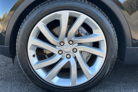 Land Rover Discovery D300 HSE Mhev Panel Van - Full LR Service History 30