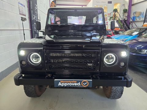 Land Rover Defender 90 HARD-TOP TD5 11
