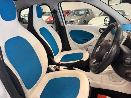 Smart Forfour 1.0 Proxy (Premium Plus) Hatchback 5dr Petrol Manual Euro 6 (s/s) (71 ps) 28