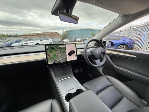 Tesla Model Y (Dual Motor) Long Range SUV 5dr Electric Auto 4WDE (384 bhp) 29