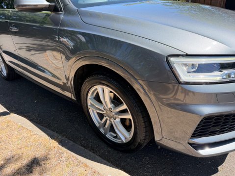 Audi Q3 2.0 TFSI S line Edition S Tronic quattro Euro 6 (s/s) 5dr 33