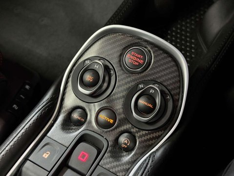 McLaren 570 3.8T V8 Coupe 2dr Petrol SSG Euro 6 (s/s) (570 ps) 51