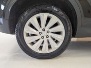Land Rover Discovery Sport 2.0 Discovery Sport SE D Auto 4WD 5dr 27