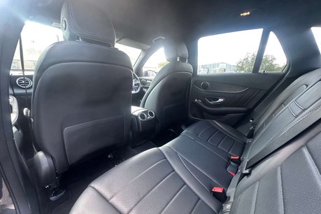 Mercedes-Benz GLC 2.1 GLC220d AMG Line SUV 5dr Diesel G-Tronic 4MATIC Euro 6 (s/s) (170 ps) 21