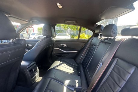 BMW 3 Series 2.0 320i M Sport Auto 4dr 26