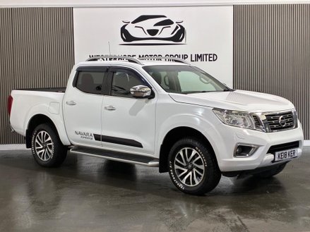 Nissan Navara 2.3 dCi Tekna 4WD Euro 6 (s/s) 4dr