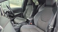 Toyota Corolla 2.0 VVT-h Excel Hatchback 5dr Petrol Hybrid CVT Euro 6 (s/s) (184 ps) 37