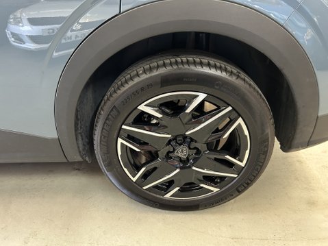 Peugeot 3008 GT 2