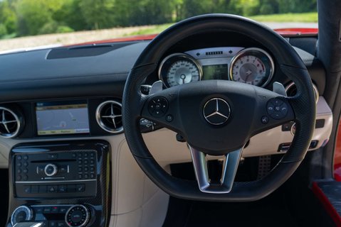 Mercedes-Benz SLS Coupe 12