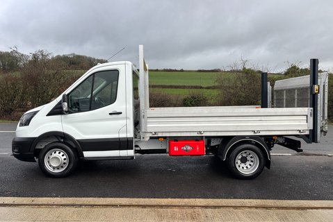 Ford Transit 350 Drw L2 130 ps Single Cab Dropside Truck - Tail Lift - Tow Axle 7