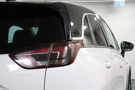 Vauxhall Crossland X ELITE NAV 23