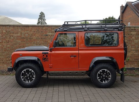 Land Rover 90 Adventure 20