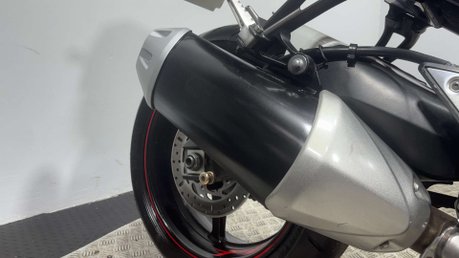 Yamaha FZ1 FAZER 2011 ONLY 19K VERY CLEAN 1000CC NAKED MOT SERVICED 14