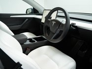 Tesla Model Y (Dual Motor) Long Range SUV 5dr Electric Auto 4WDE (384 bhp) 4