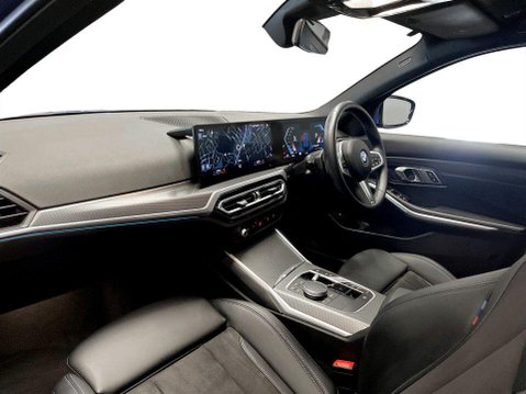 BMW 3 Series 2.0 330e 12kWh M Sport Saloon 4dr Petrol Plug-in Hybrid Auto Euro 6 (s/s) ( 15