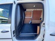 Volkswagen Caddy 2.0 Caddy C20 Startline TDI 34