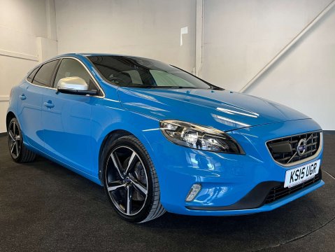 Volvo V40 2.0 V40 R-Design Nav D3 Auto 5dr 3