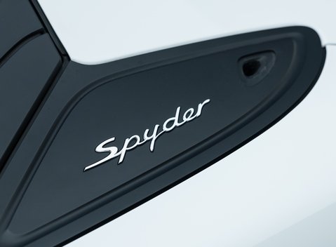 Porsche 718 SPYDER 36