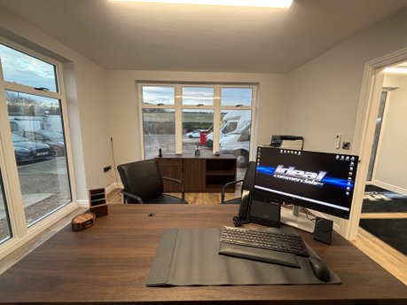 About Ideal Commercials 5