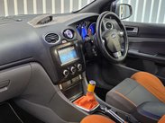 Ford Focus 2.5 SIV ST-2 Hatchback 3dr Petrol Manual (224 g/km, 221 bhp) 23