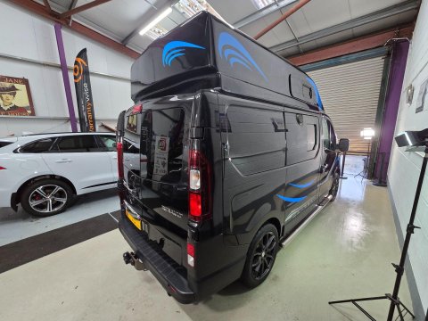 Renault Trafic 14