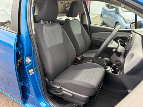 Toyota Yaris 1.33 VVT-I ICON 3