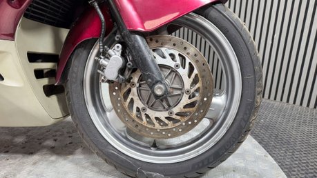 Honda ST 2000 42K PROJECT BIKE SPARES OR REPAIR SPORTS TOURER 13