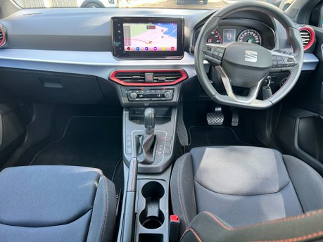 SEAT Ibiza 1.0 TSI FR DSG 5 Dr 10