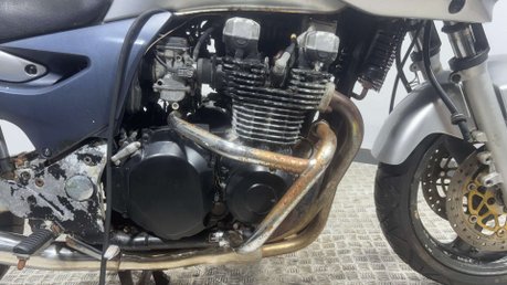 Kawasaki ZR Z750 2002 35K RUNNING PROJECT BIKE 750CC TOUER COMMUTER 14