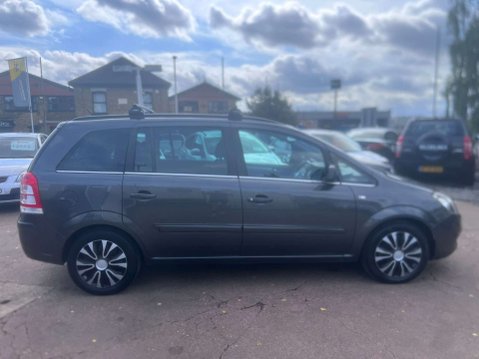 Vauxhall Zafira 1.9 CDTi Exclusiv MPV 5dr Diesel Auto Euro 4 (120 ps) 6