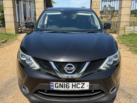 Nissan Qashqai 1.5 dCi N-Connecta SUV 5dr Diesel Manual 2WD Euro 6 (s/s) (110 ps) 1 OWNER 27