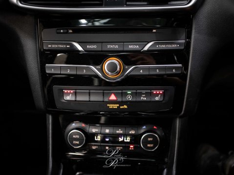 Infiniti Q30 2.1 Q30 Sport D AWD Auto 4WD 5dr 40