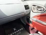 Aston Martin Vanquish V12 S 61