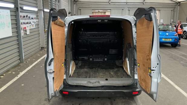Ford Transit Connect AUTO SWB L1H1 Low Roof Limited 200 EURO 6 5