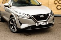 Nissan Qashqai DIG-T N-CONNECTA MHEV 10