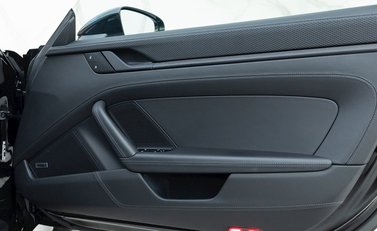 Porsche 911 (992) GT3 Touring 19