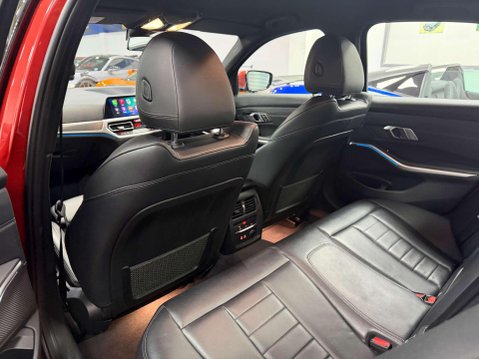 BMW 3 Series 2.0 330e 12kWh M Sport Saloon 4dr Petrol Plug-in Hybrid Auto Euro 6 (s/s) ( 44