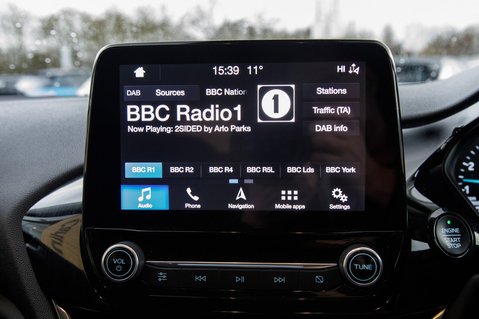 Ford Fiesta TITANIUM 21