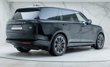 Land Rover Range Rover D350 AUTOBIOGRAPHY LWB 5