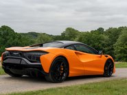 McLaren Artura PHEV 4