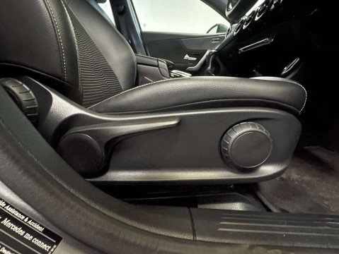 Mercedes-Benz A Class 1.3 A 180 Sport Executive Manual 5dr 12