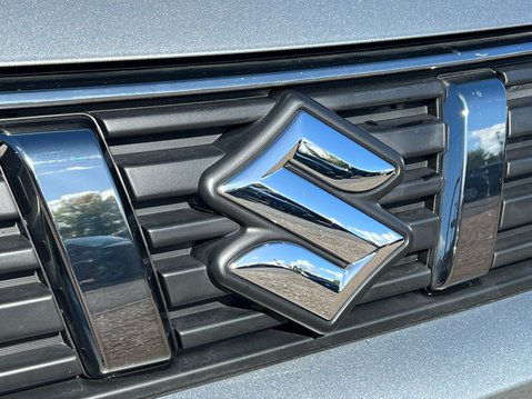 Suzuki Vitara SZ-T BOOSTERJET MHEV 15